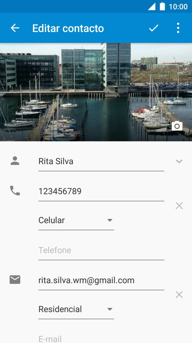 Prima o ícone de menu.