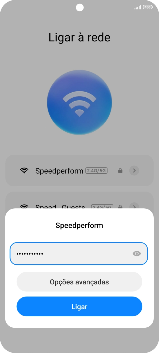 Introduza a password da rede Wi-Fi e prima Ligar.