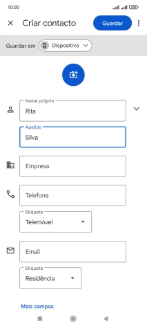 Prima Telefone e introduza o número de telefone pretendido.