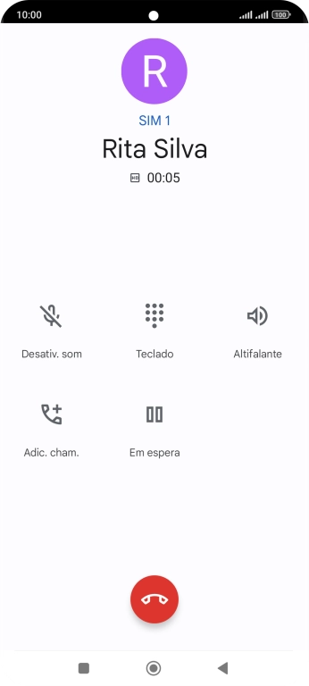 Prima o ícone para terminar a chamada.