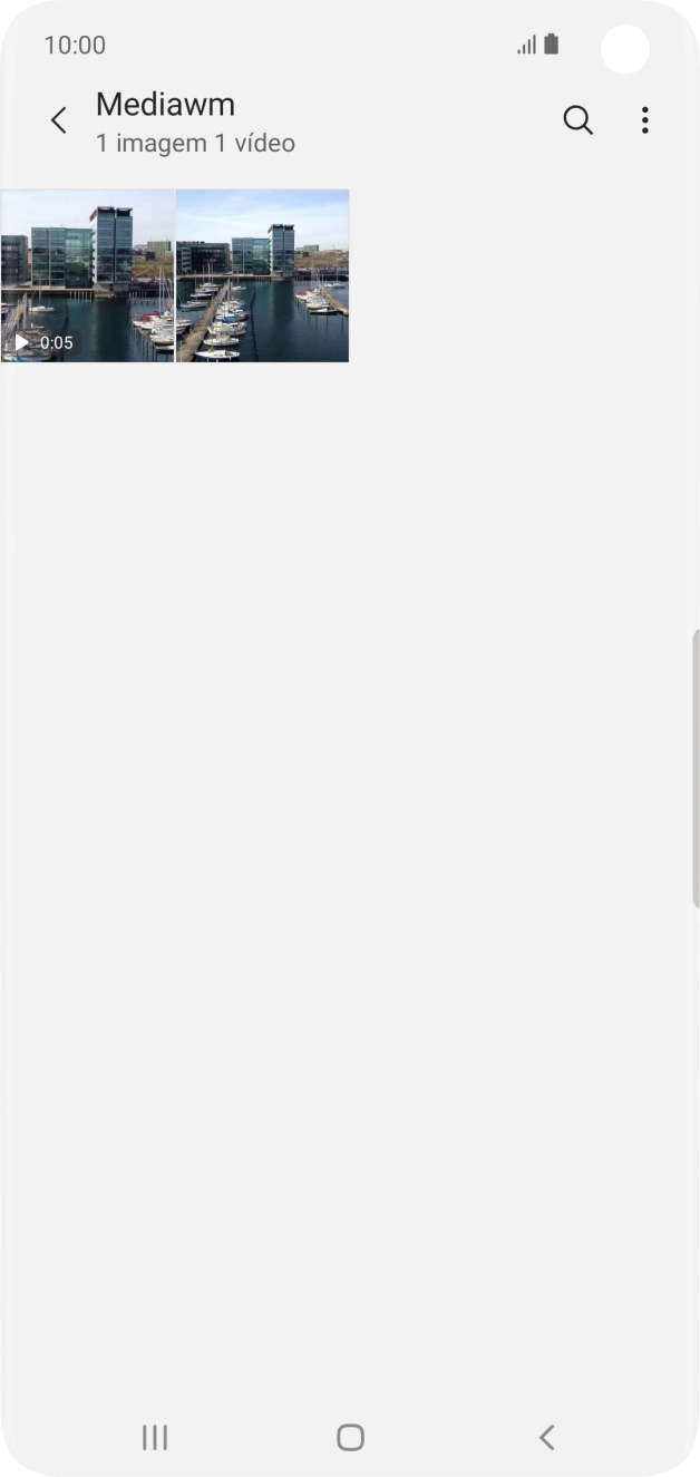 Prima durante um momento uma imagem ou um clipe de vídeo.