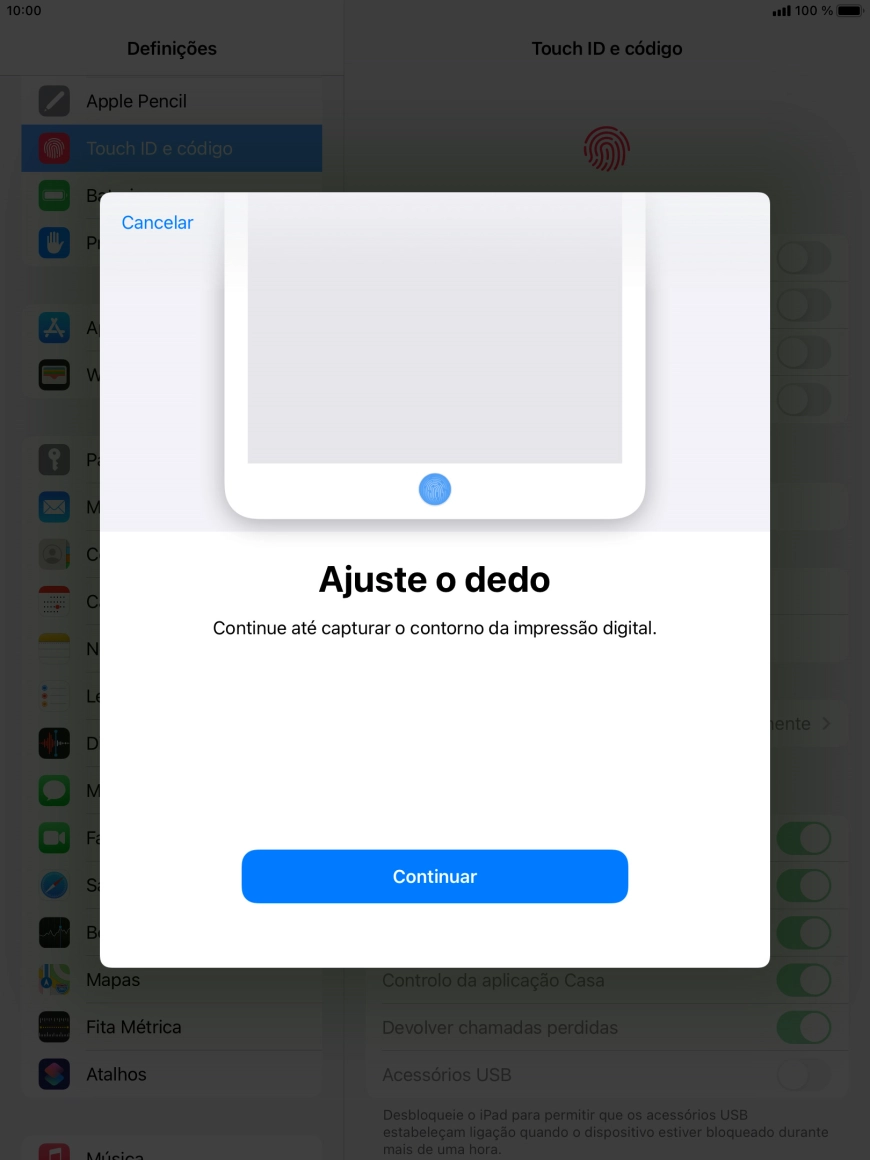 Prima Continuar. Se ainda não tiver escolhido um código de bloqueio, introduza um código à escolha duas vezes de seguida.