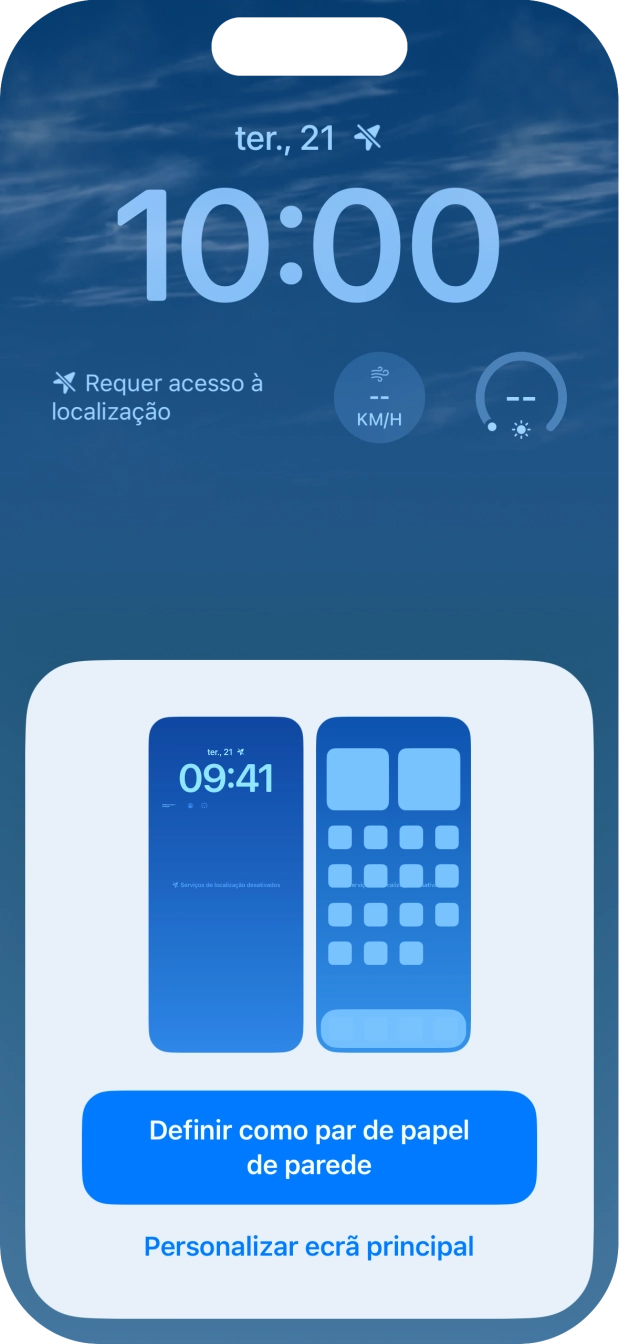 Se pretender utilizar o mesmo esquema de cores para o ecrã principal, prima Definir como par de papel de parede.