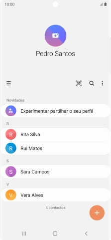 Prima o contacto pretendido.
