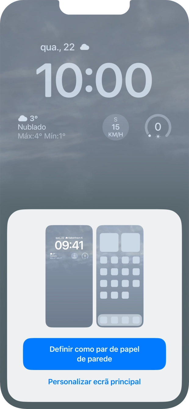 Se pretender utilizar o mesmo esquema de cores para o ecrã principal, prima Definir como par de papel de parede.