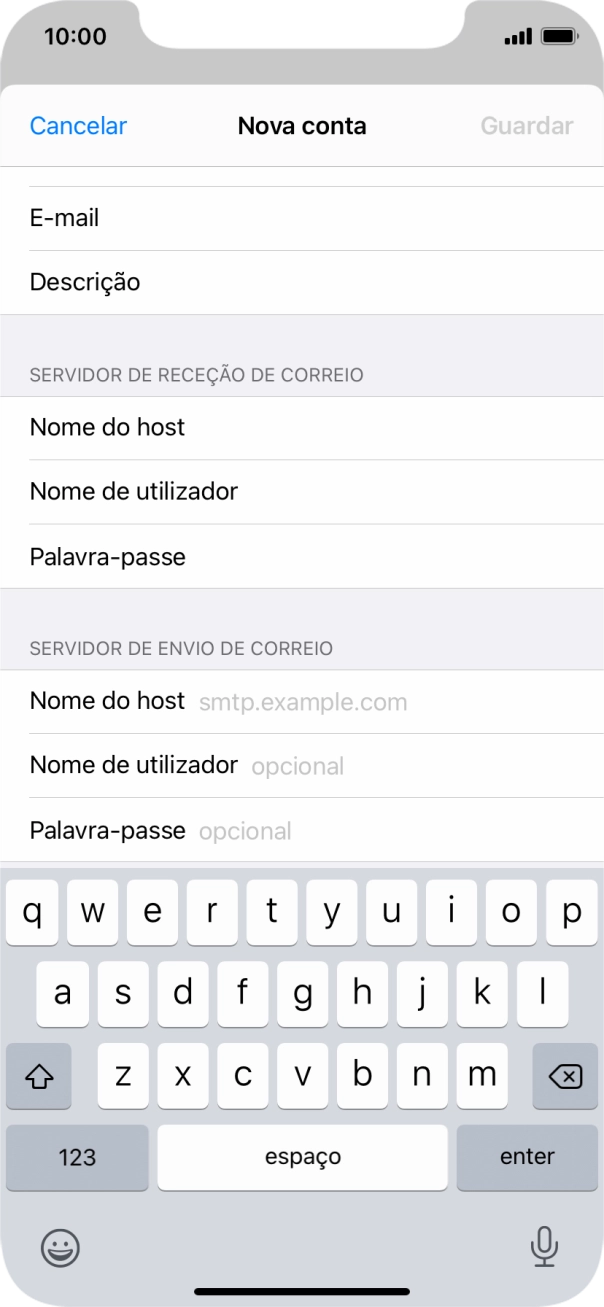 Prima Nome do host e introduza o nome do servidor de envio do fornecedor de e-mail.