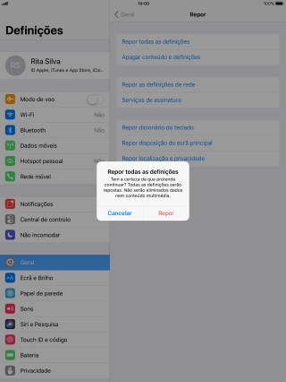 Prima Repor. Aguarde um momento enquanto o tablet restabelece as definições originais. 
Siga as indicações no ecrã para configurar o tablet de modo que este fique pronto a ser utilizado.