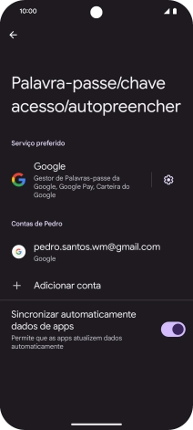 Para voltar ao ecrã inicial, deslize o dedo de baixo para cima a partir da base do ecrã.