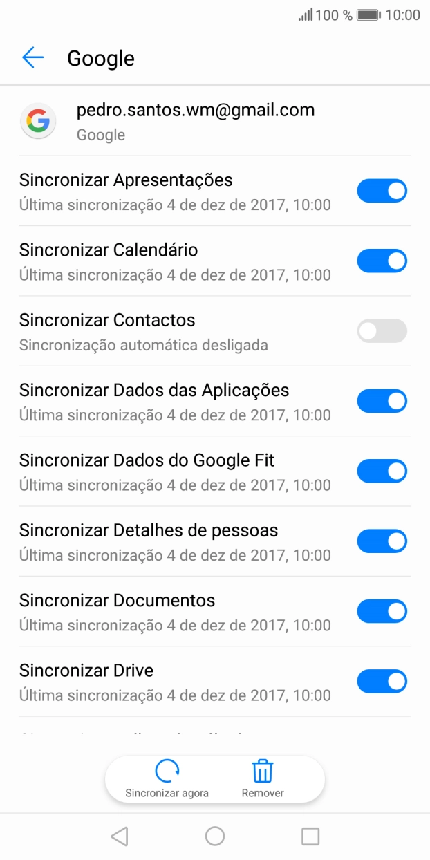 Prima o indicador junto a 