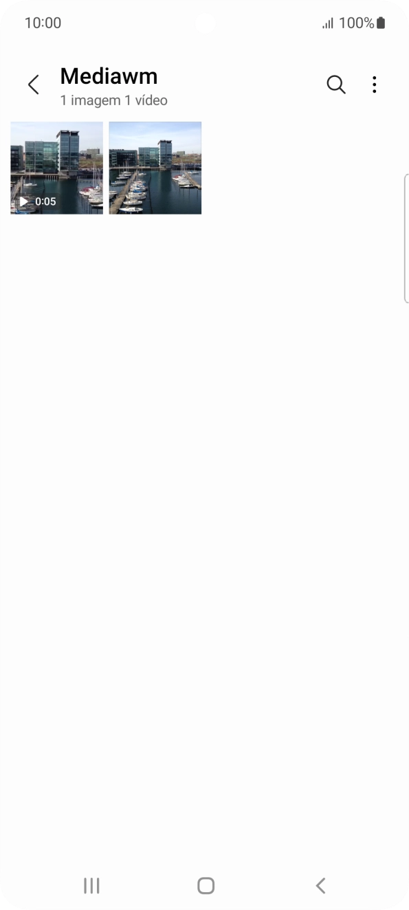 Prima durante um momento uma imagem ou um clipe de vídeo.