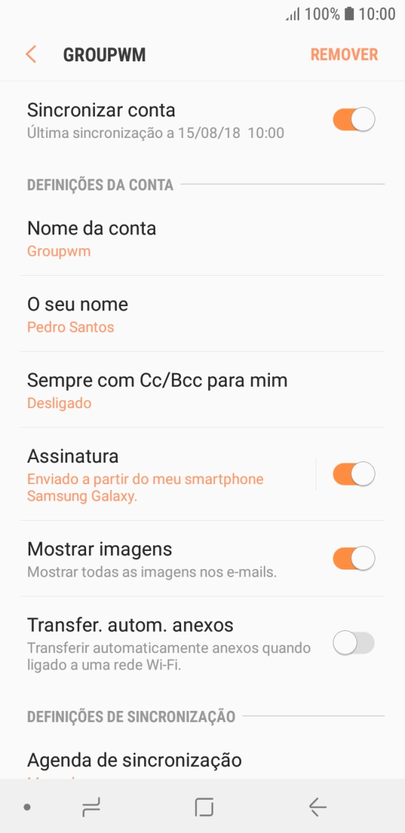 Prima o indicador junto a 