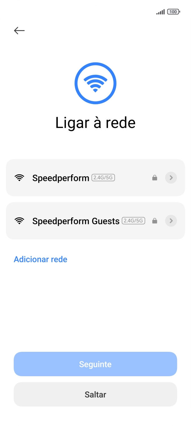 Prima a rede Wi-Fi pretendida.