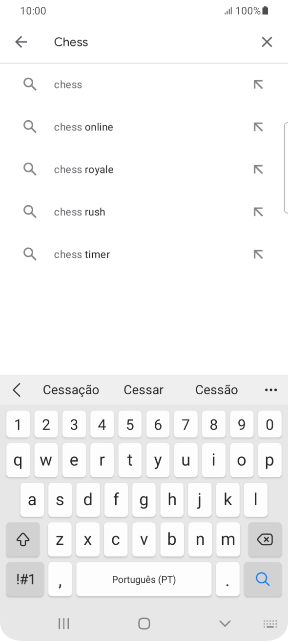 Introduza o nome ou categoria da app pretendida e prima o ícone para pesquisar.