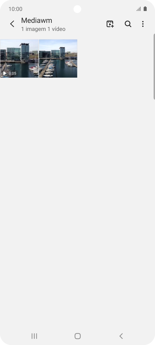 Prima durante um momento uma imagem ou um clipe de vídeo.