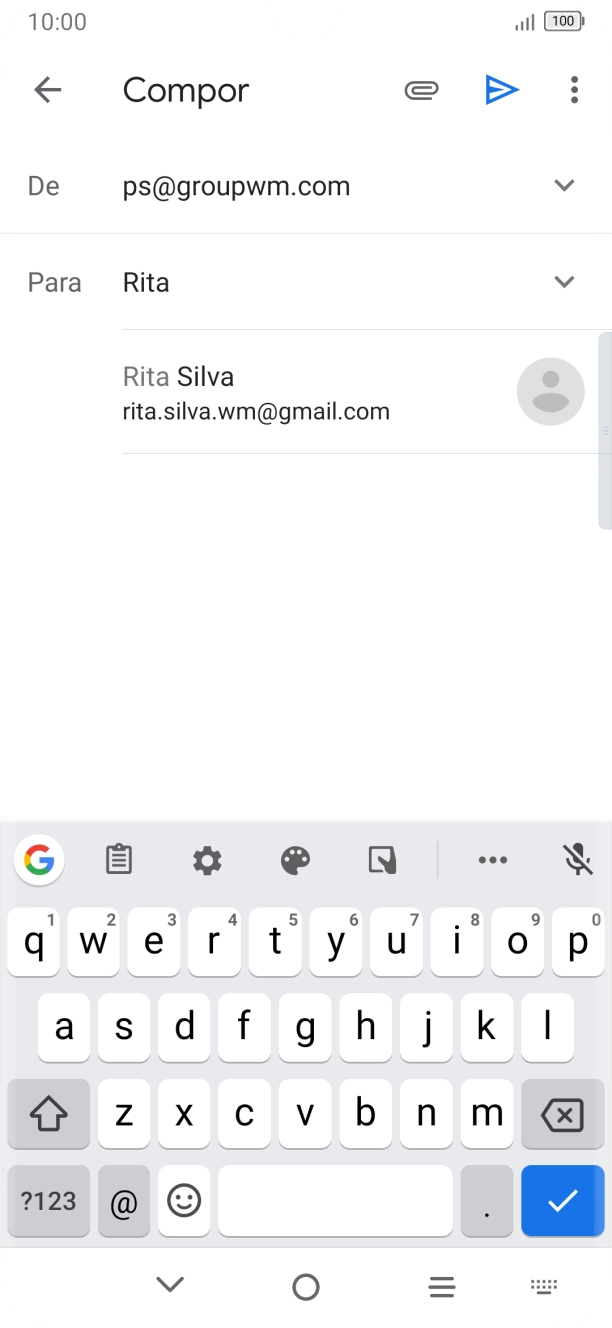 Prima o contacto pretendido.