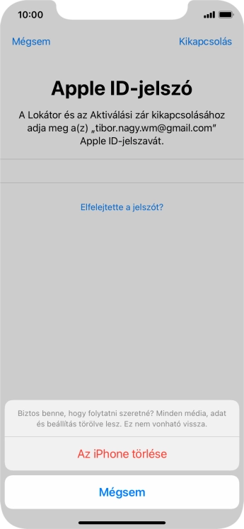 Írd be az Apple ID-hoz tartózó jelszót, és válaszd Az iPhone törlése lehetőséget. Várj egy kicsit, amíg a telefon visszaállítja a gyári beállításokat. A telefon konfigurálásához és ahhoz, hogy üzemkész állapotba hozd, kövesd a képernyőn megjelenő utasításokat.