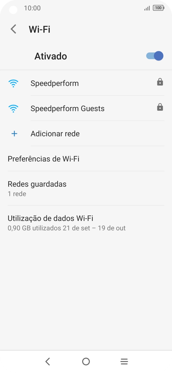 Prima a rede Wi-Fi pretendida.