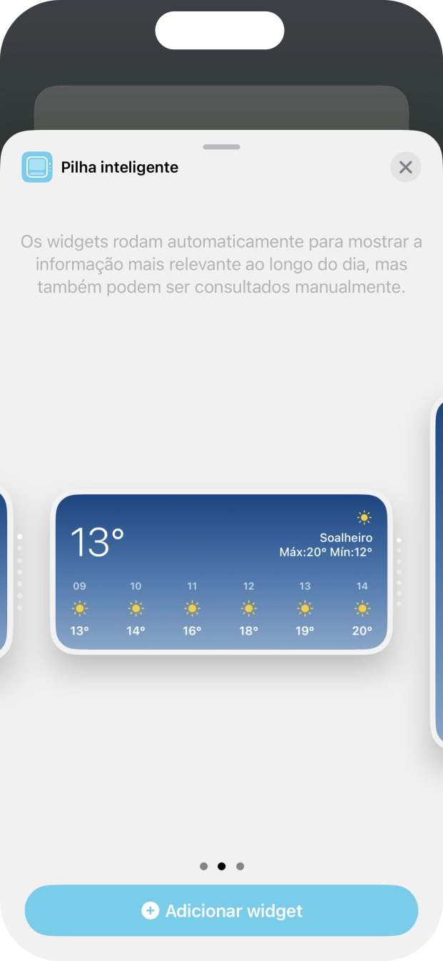 Para escolher a dimensão pretendida para o widget, deslize o dedo para a direita ou para a esquerda sobre o ecrã.