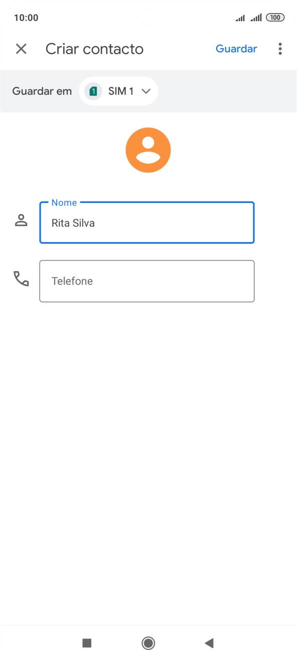 Prima Telefone e introduza o número de telefone pretendido.