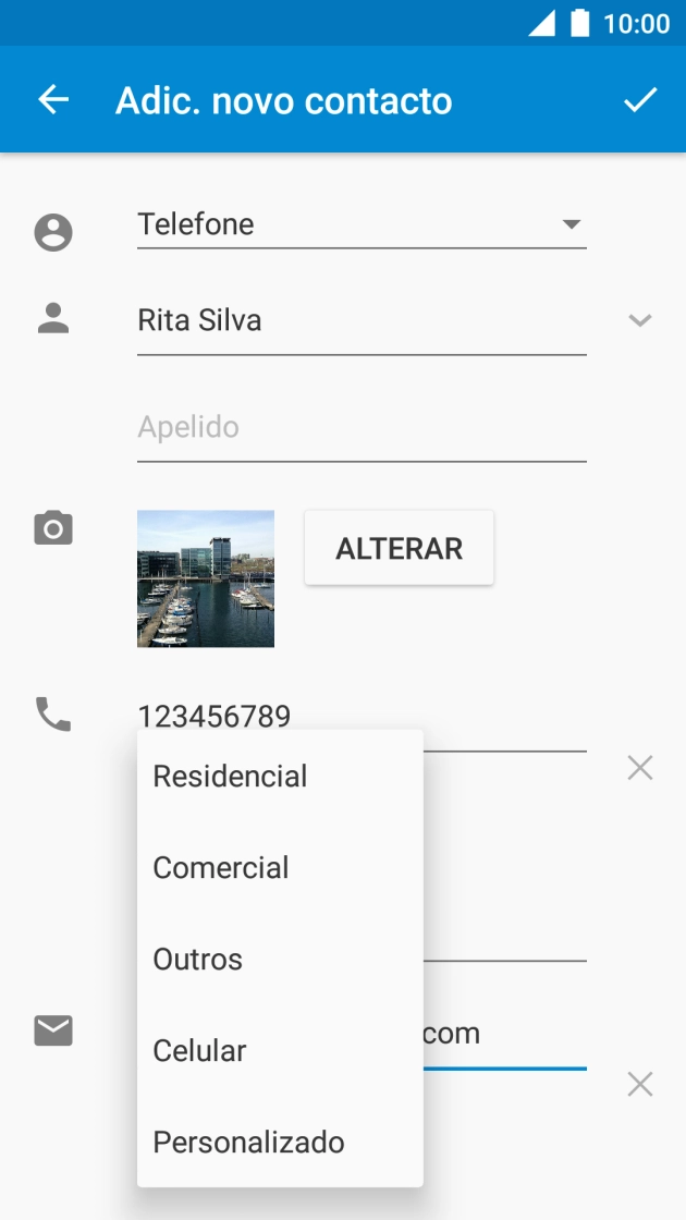 Prima o tipo de e-mail pretendido.