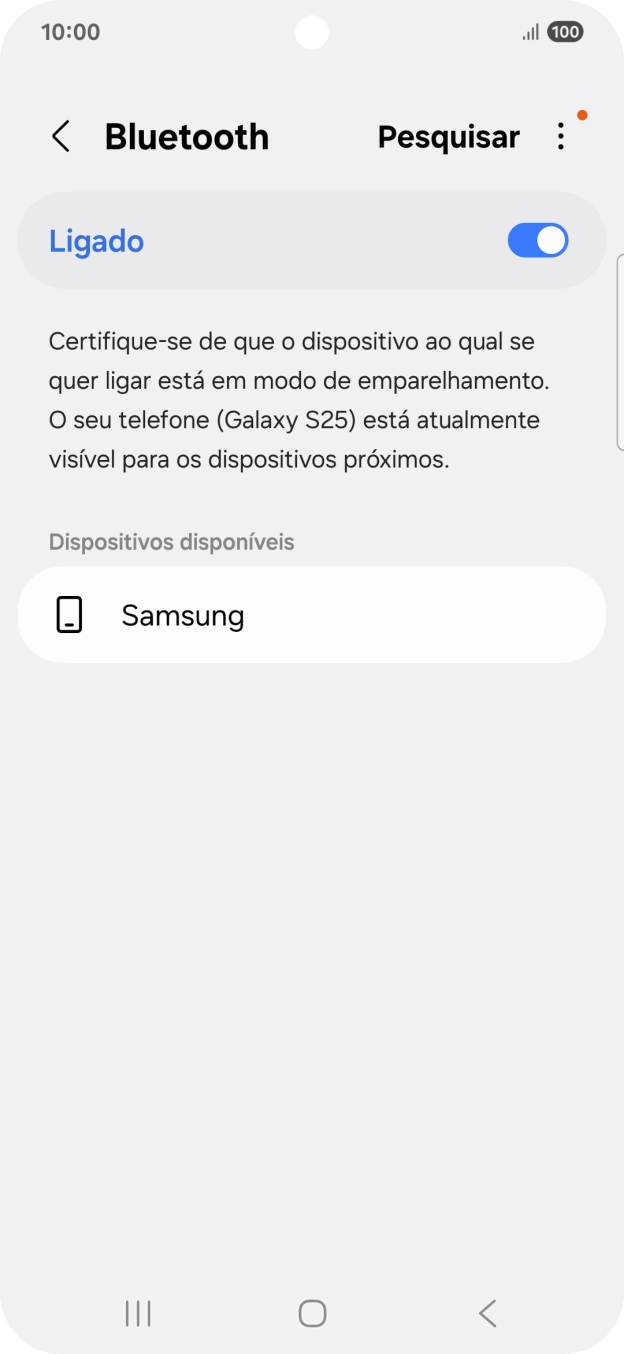 Prima o dispositivo Bluetooth pretendido e siga as indicações no ecrã para emparelhar o dispositivo pretendido com o telefone.