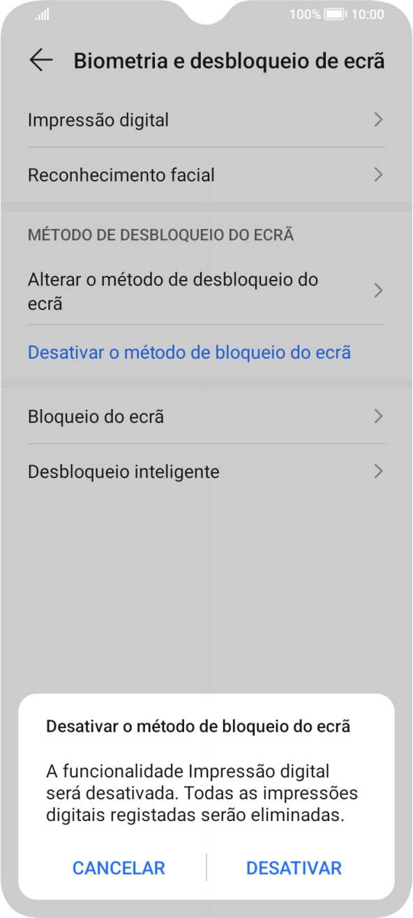 Prima DESATIVAR e introduza o código adicional de bloqueio do telefone que criou anteriormente.