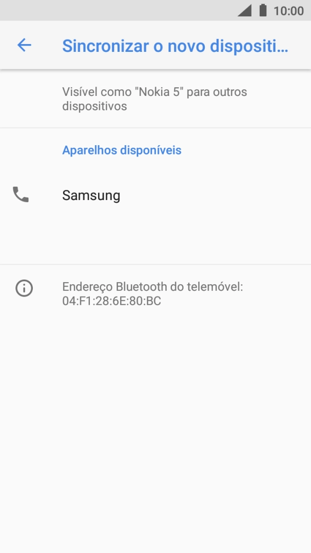 Prima o dispositivo Bluetooth pretendido e siga as indicações no ecrã para emparelhar o dispositivo pretendido com o telefone.
