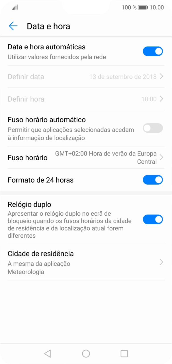 Prima o indicador junto a 
