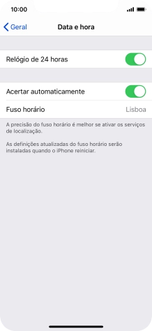 Para voltar ao ecrã inicial, deslize o dedo de baixo para cima a partir da base do ecrã.