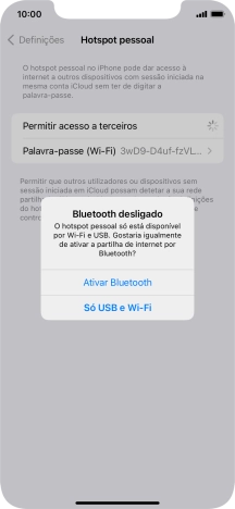 Se o Wi-Fi estiver ativado, prima Só USB e Wi-Fi .