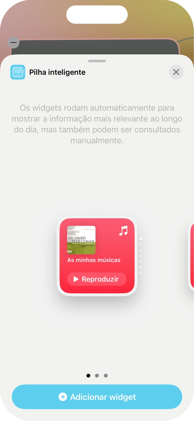 Para escolher a dimensão pretendida para o widget, deslize o dedo para a direita ou para a esquerda sobre o ecrã.