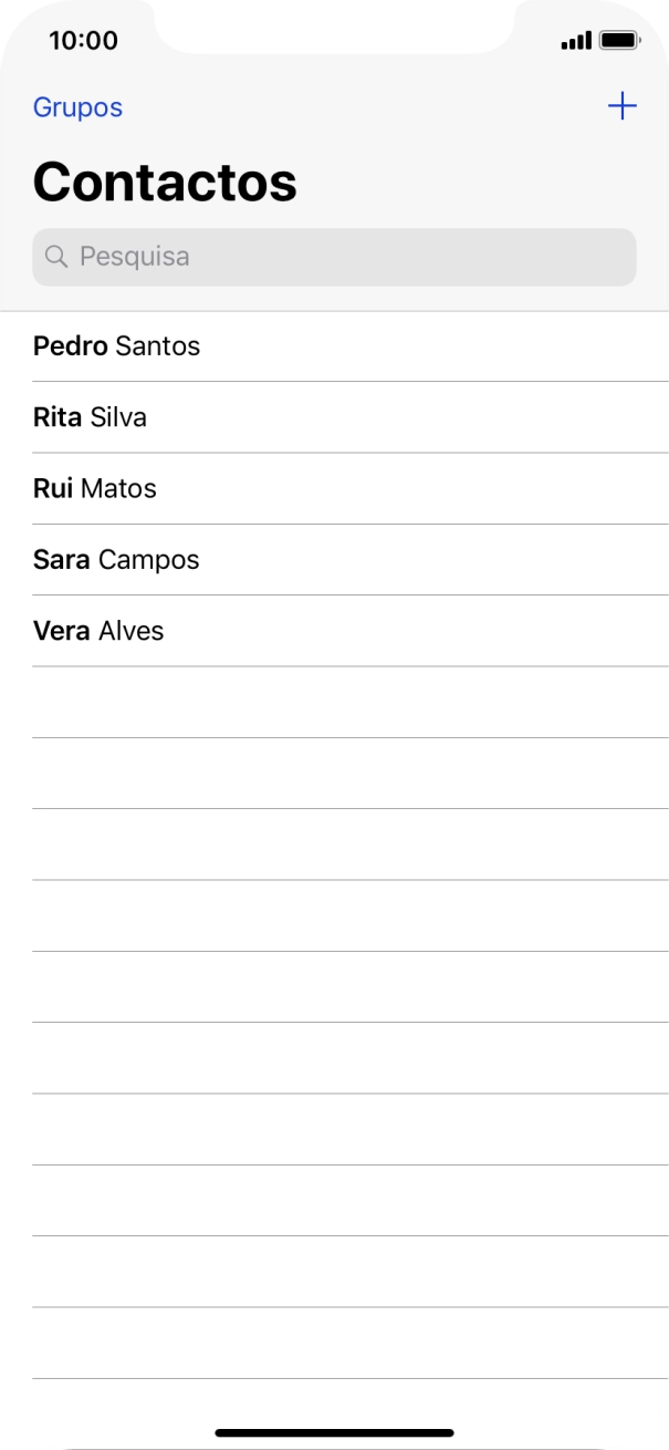 Prima o ícone de novo contacto.