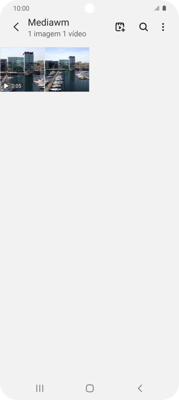 Prima durante um momento uma imagem ou um clipe de vídeo.