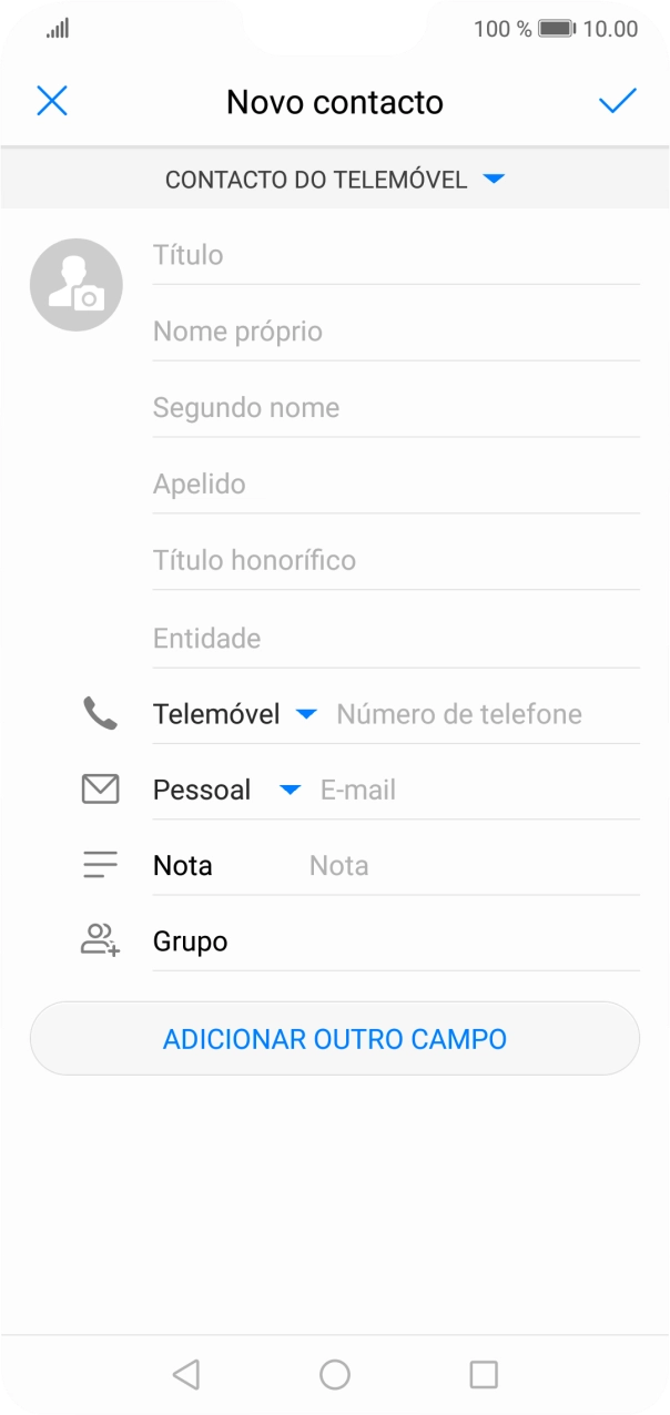 Prima Nome próprio e introduza o nome pretendido.