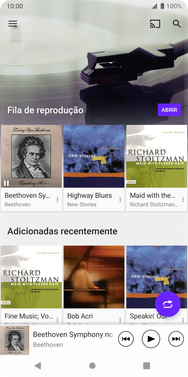 Deslize o dedo sobre o ecrã da esquerda para a direita.