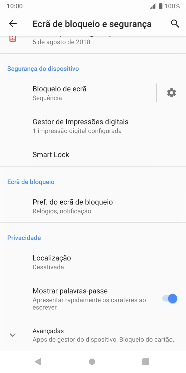 Prima Bloqueio de ecrã e introduza o código de bloqueio do telefone atual.
