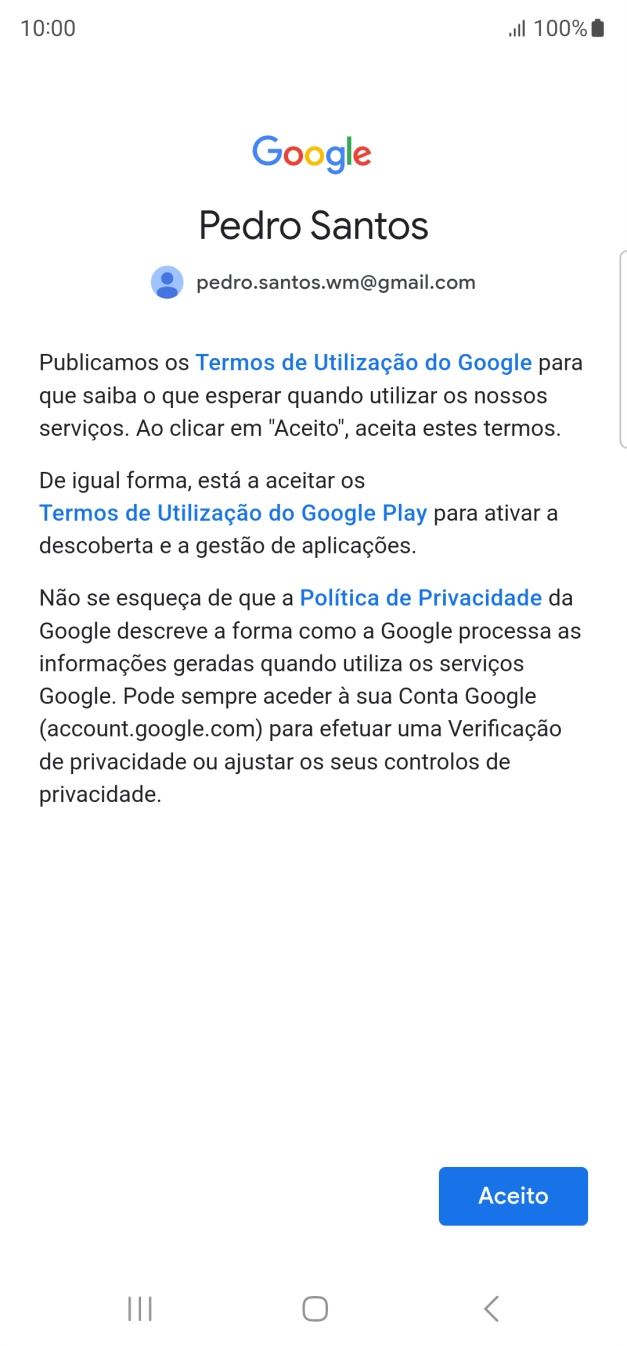 Prima Aceito e siga as indicações no ecrã para escolher as definições da conta Google.