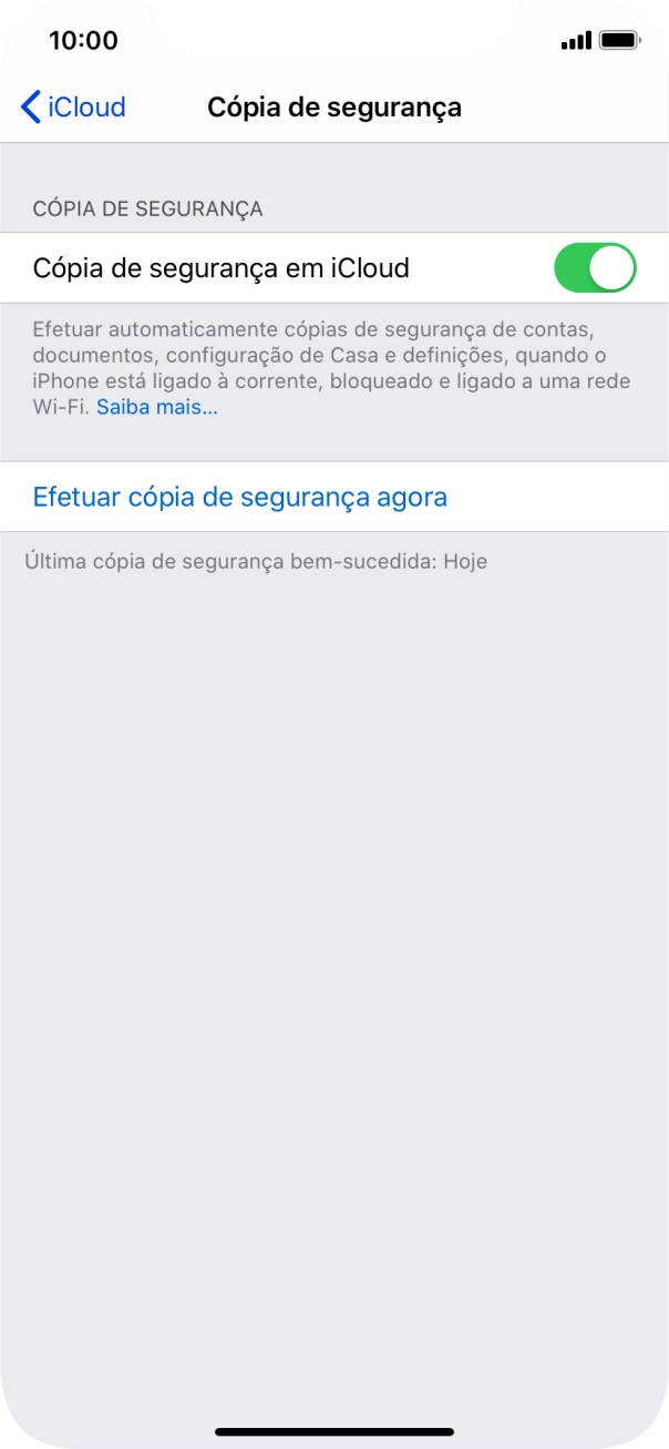 Prima Efetuar cópia de segurança agora e aguarde enquanto é efetuada a cópia de segurança do conteúdo da memória do telefone.