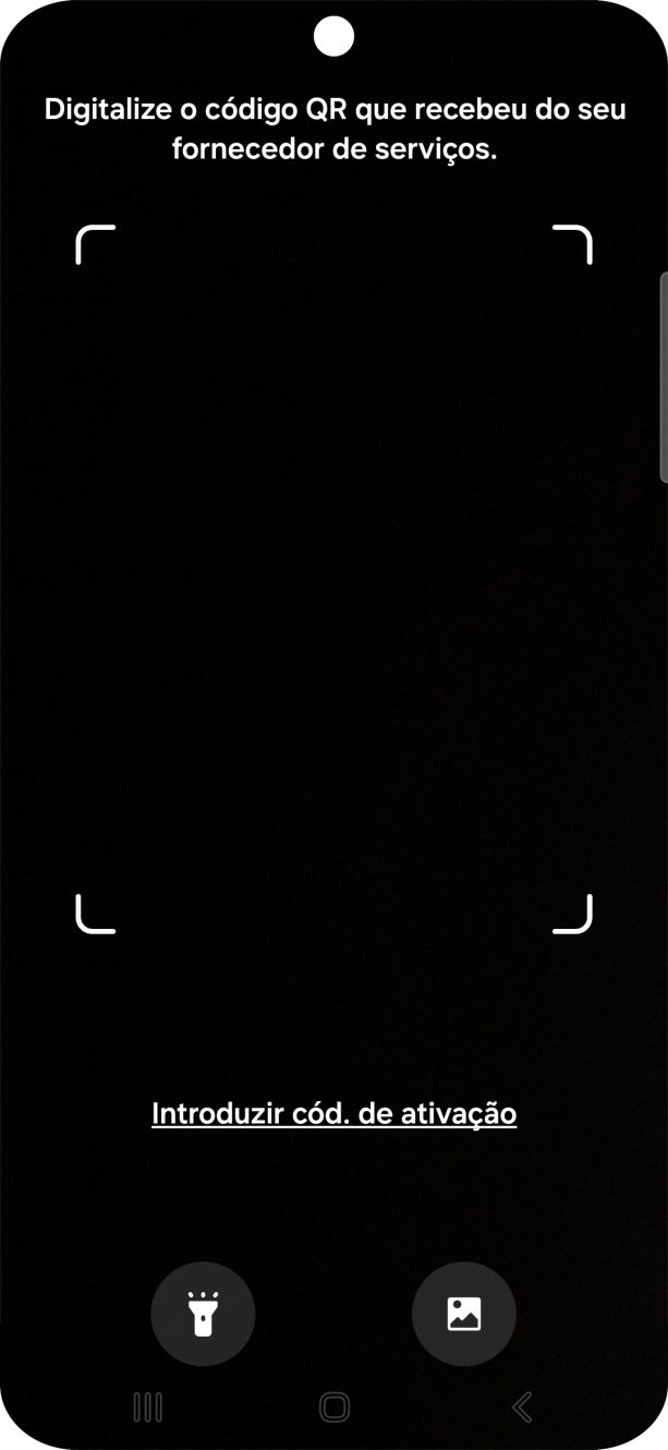 Para scanear o código QR enviado, enquadre-o na moldura da câmara do telefone.