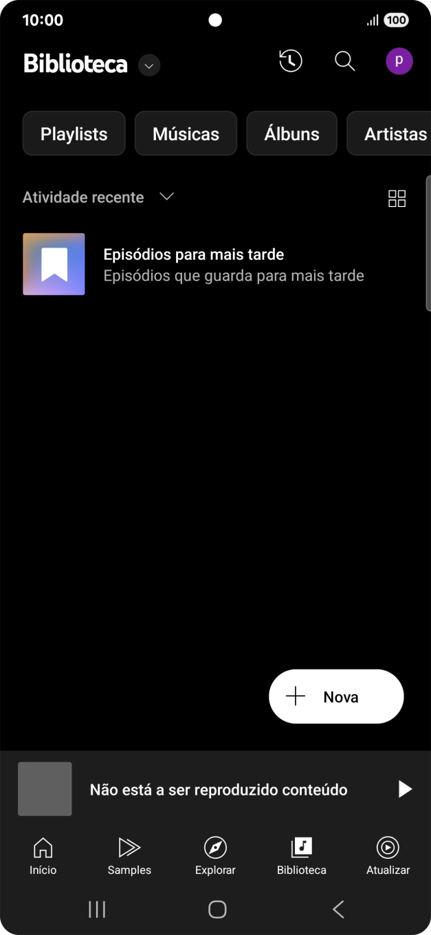 Prima a lista suspensa.