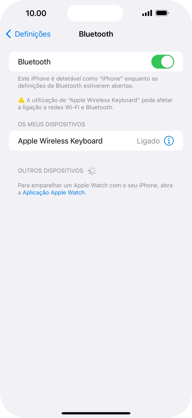 Para voltar ao ecrã inicial, deslize o dedo de baixo para cima a partir da base do ecrã.