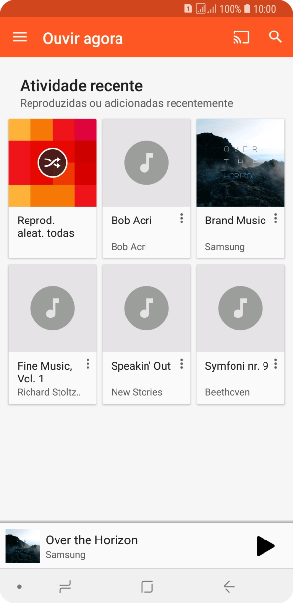 Deslize o dedo sobre o ecrã da esquerda para a direita.