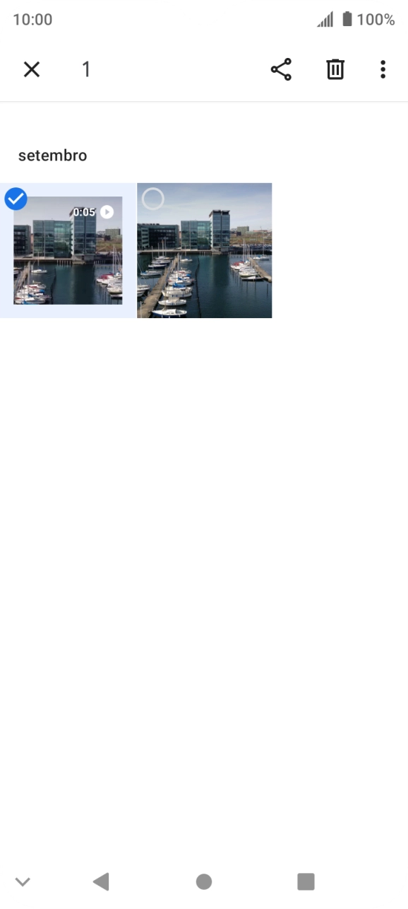 Prima o ícone de menu.