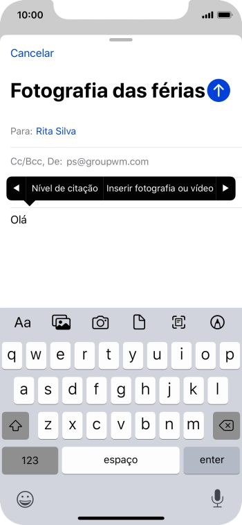 Prima Inserir fotografia ou vídeo e siga as indicações no ecrã para anexar uma imagem ou um clipe de vídeo.
