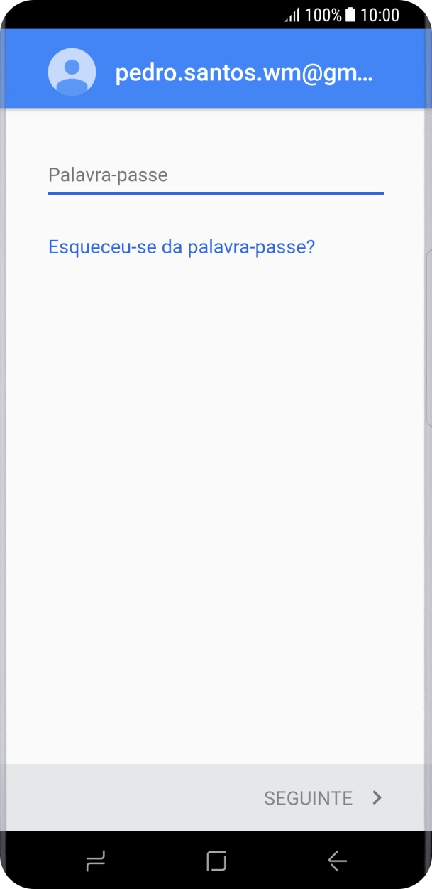 Prima Palavra-passe e introduza a password da sua conta Google.