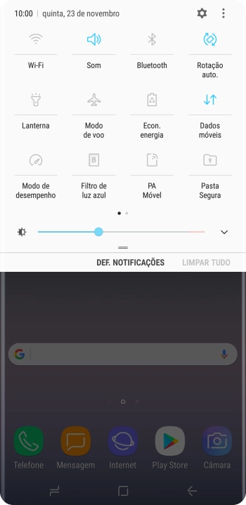 Prima o ícone de dados móveis para ativar ou desativar a função.