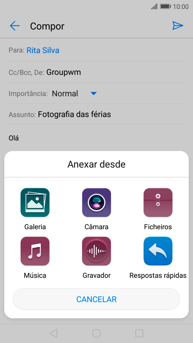 Prima Ficheiros e vá até à pasta pretendida.