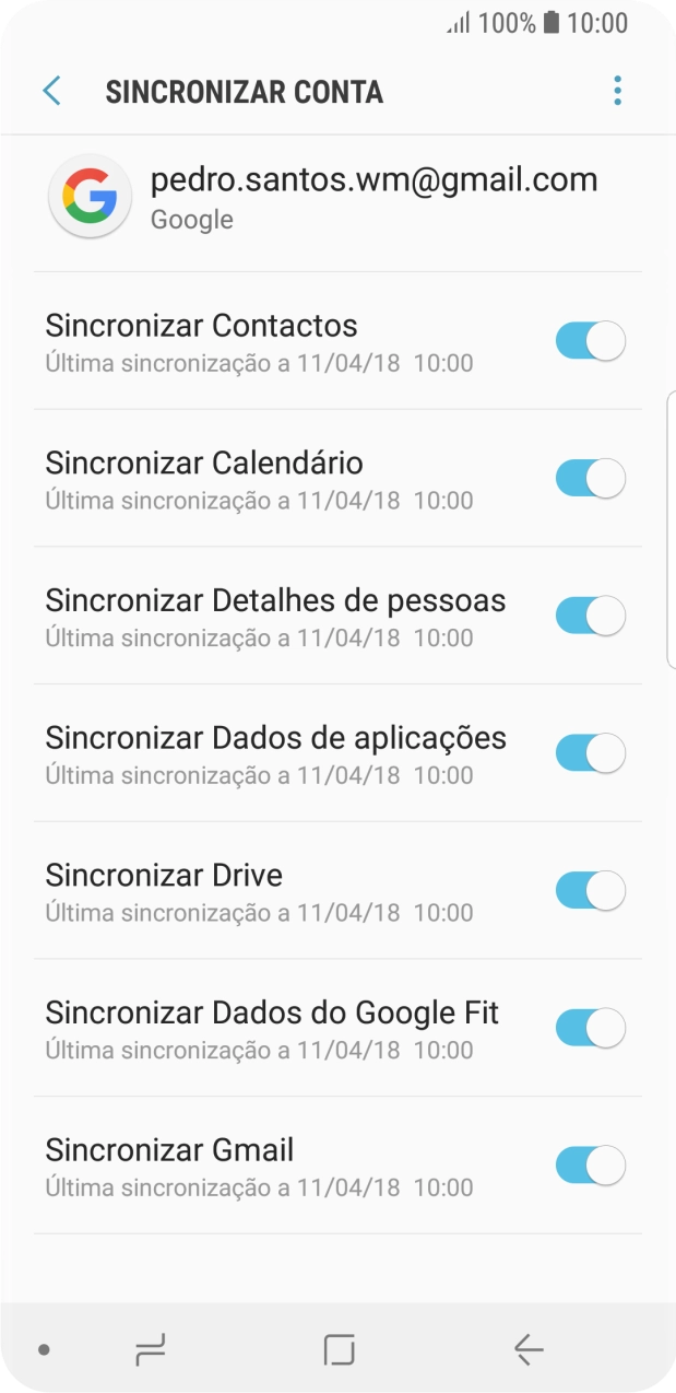 Prima a tecla de início para terminar e voltar ao ecrã inicial.