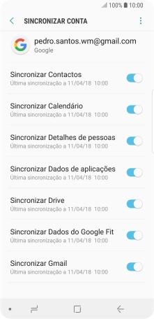 Prima a tecla de início para terminar e voltar ao ecrã inicial.