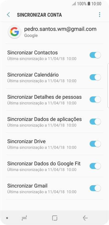 Prima a tecla de início para terminar e voltar ao ecrã inicial.
